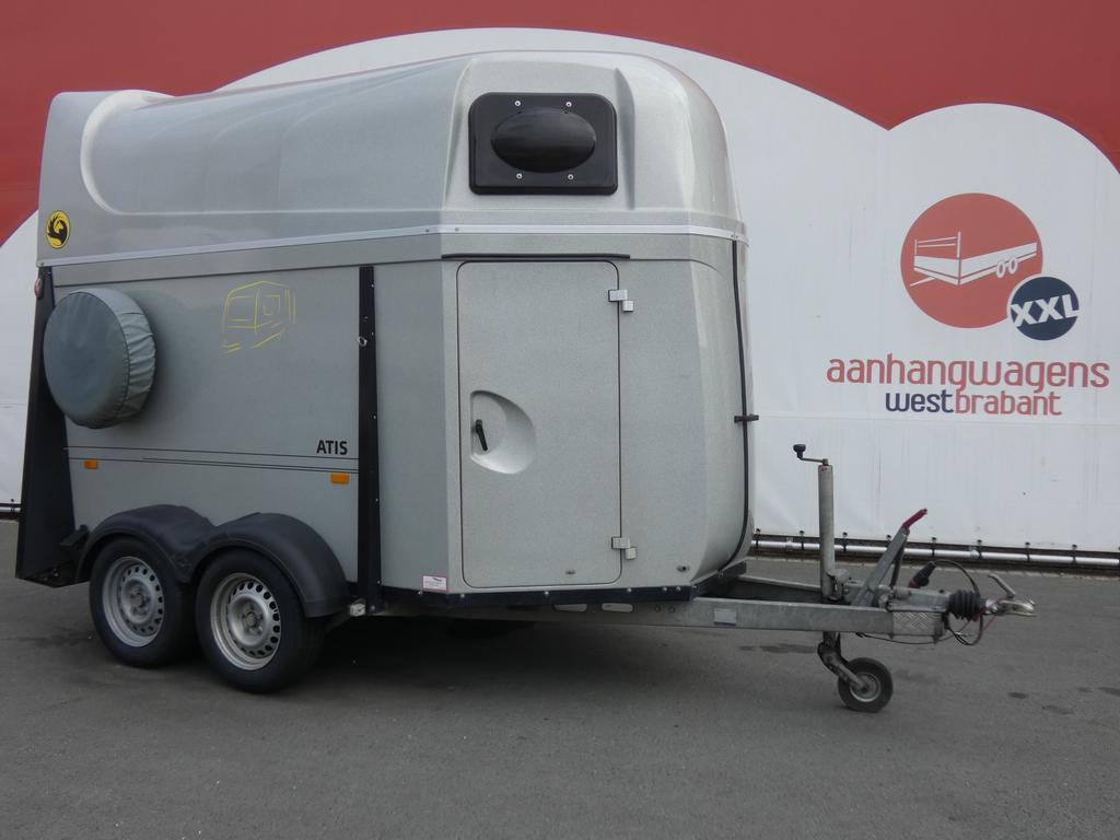 Humbaur Paardentrailer 305x170x220cm 2000kg